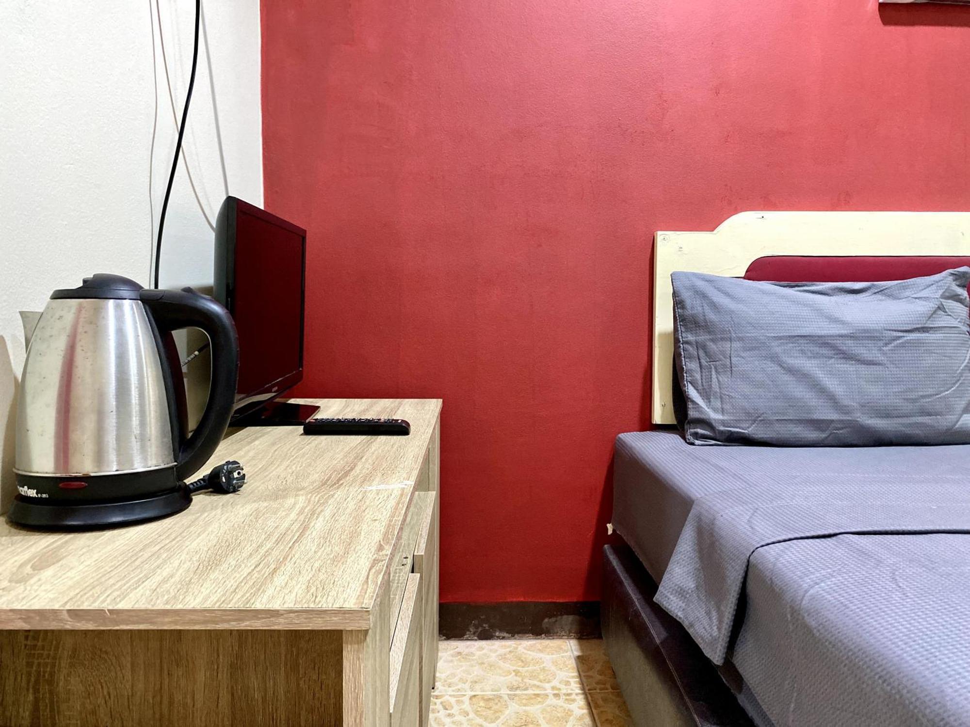 Patong Adventure Hostel ภายนอก รูปภาพ